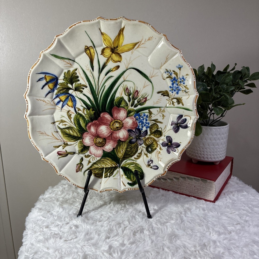 Italian Majolica pottery Plate Handpainted 13 Inch Numbered Made In Italy